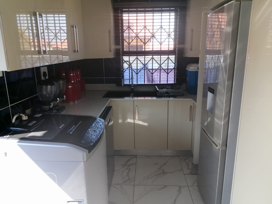 4 Bedroom Property for Sale in Tlhabane West North West
